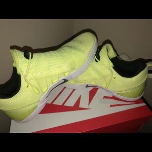 Kobe A.D. NXT men’s size 8.5